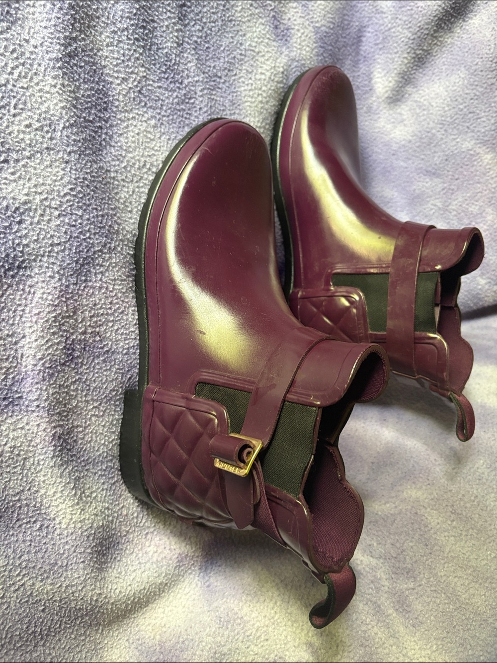 Hunter Plum Chelsea Quilted Ankle Boots burgundy size 9